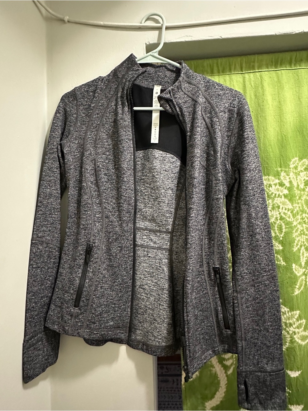 Like new Lululemon Define jacket